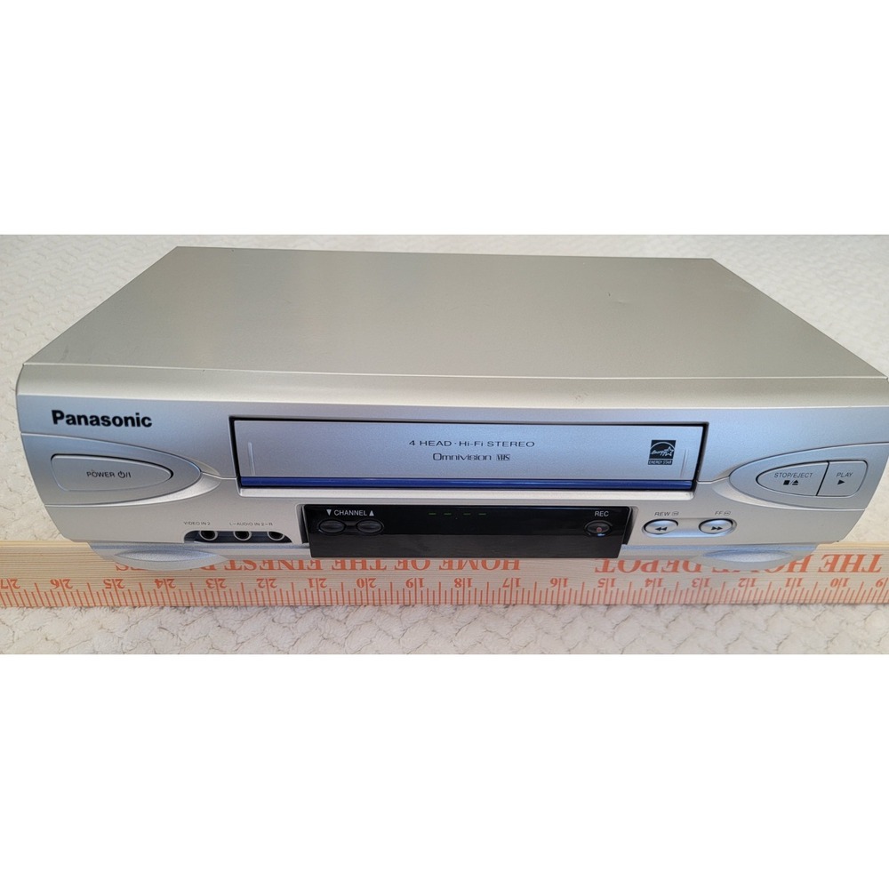 Panasonic PV-V4524S VHS VCR Omnivision Video Cassette Player NO Remote/Tested!